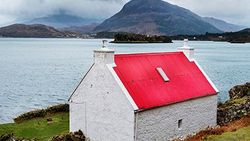 Image de Couverture article Acheter en bord de mer : comment bien investir sur le littoral et à quel prix ?